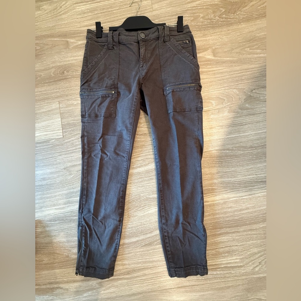 Joie Stylish Black Cargo Women Jeans
